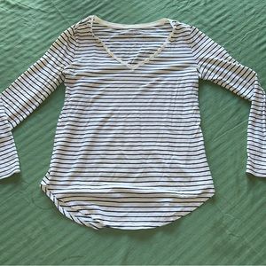 Old Navy Striped Long Sleeve V-Neck Tee – Size Small